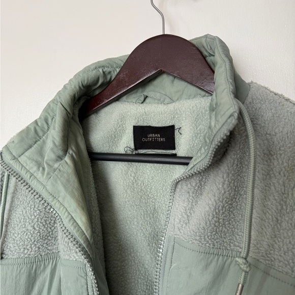 Urban outfitters cropped bomber jacket - Picture 6 of 6